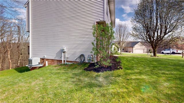 104 Whitetail Dr, Chippewa Twp, PA 15010