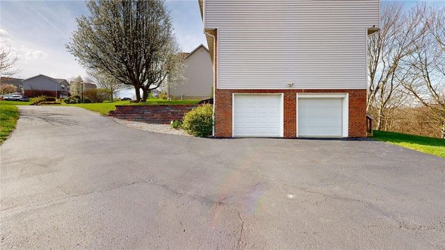 104 Whitetail Dr, Chippewa Twp, PA 15010
