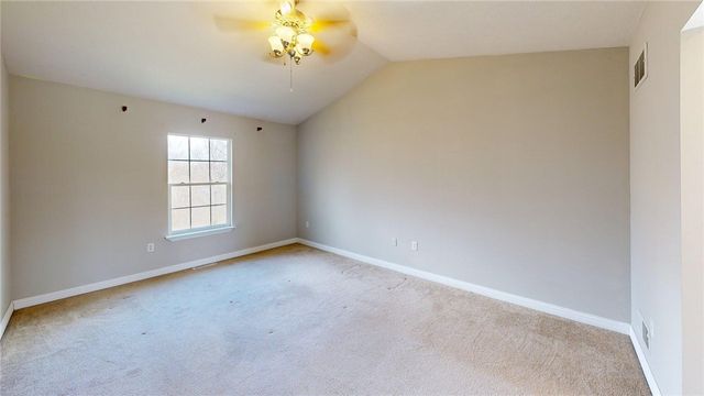 104 Whitetail Dr, Chippewa Twp, PA 15010