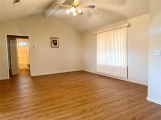 25 Salado DR, New Braunfels, TX 78130