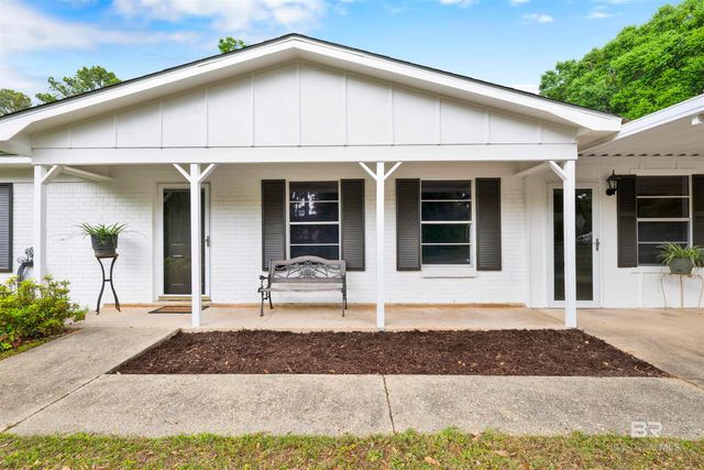 415 Rosa Avenue, Fairhope, AL 36532