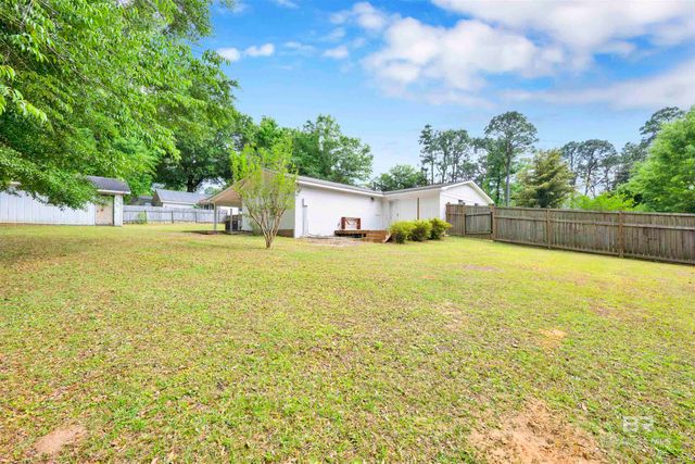 415 Rosa Avenue, Fairhope, AL 36532