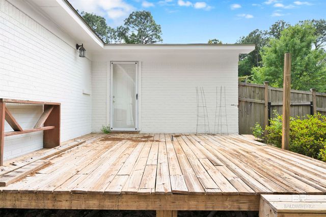 415 Rosa Avenue, Fairhope, AL 36532