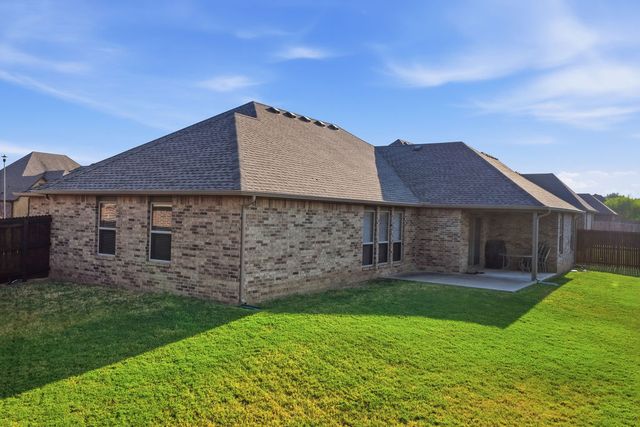 7621 E 83rd Street North, Owasso, OK 74055
