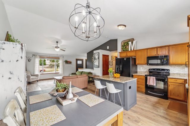 2009 NW Boulder Ridge Lane, Ankeny, IA 50023