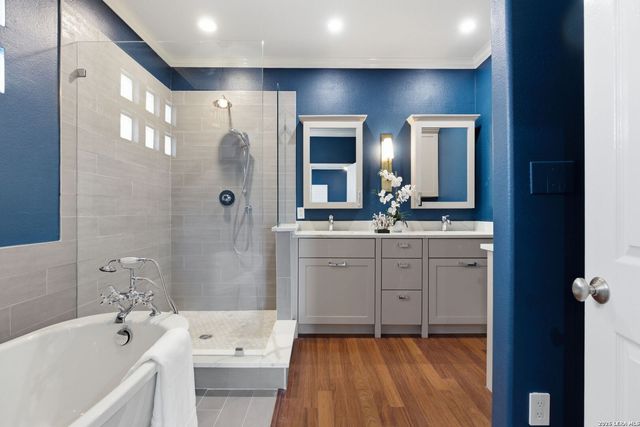 215 E Mulberry, San Antonio, TX 78212