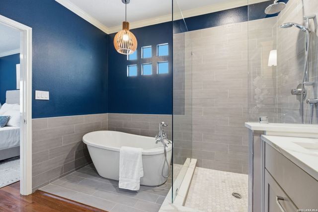 215 E Mulberry, San Antonio, TX 78212