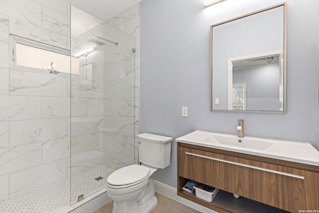 215 E Mulberry, San Antonio, TX 78212