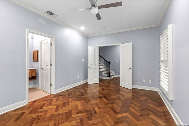 215 E Mulberry, San Antonio, TX 78212