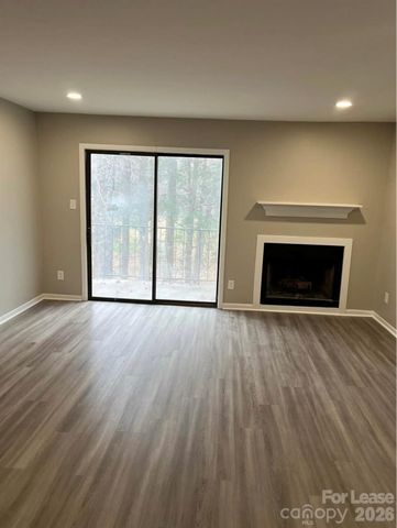 2901 Heathstead Place G, Charlotte, NC 28210