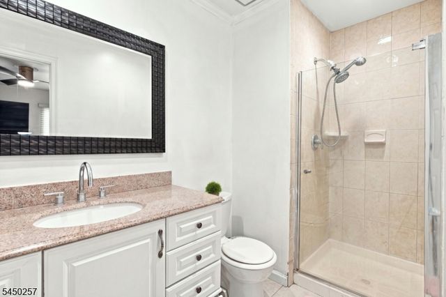 36 Byrnes Ln E, Sayreville Boro, NJ 08872