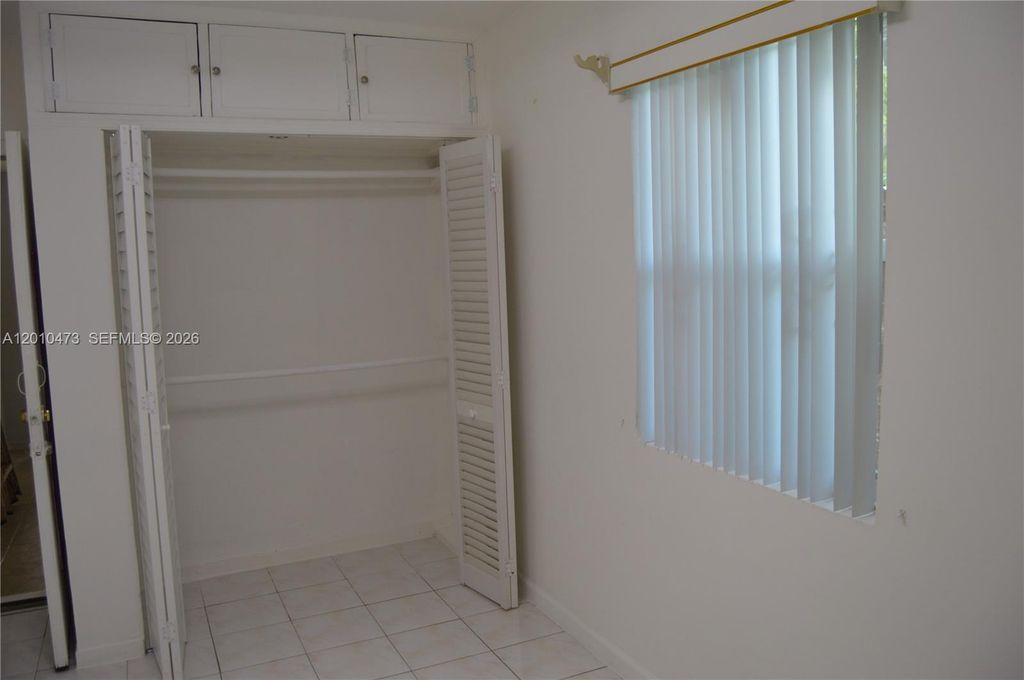 931 NW 179th Ter 0, Miami Gardens, FL 33169