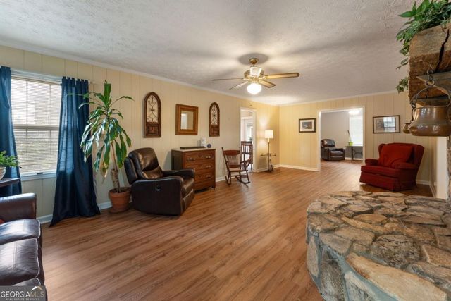 140 Plymouth Drive, Cartersville, GA 30120