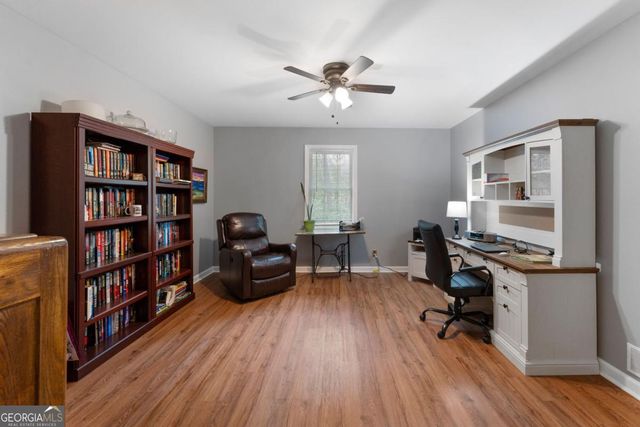 140 Plymouth Drive, Cartersville, GA 30120