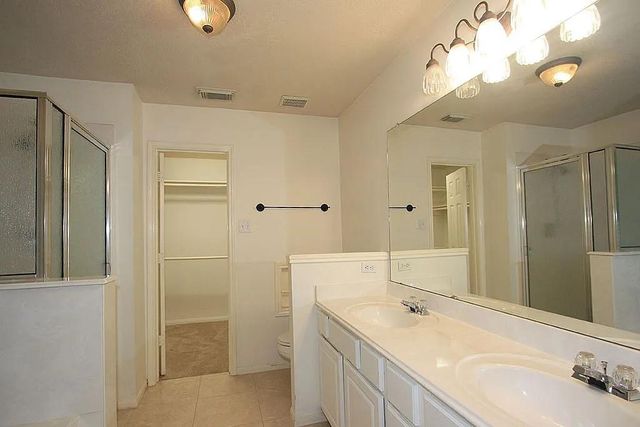 43 Steep Trail Place, Conroe, TX 77385