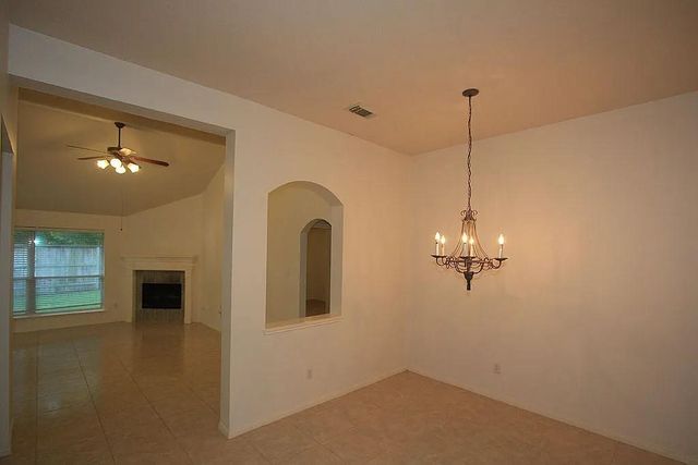 43 Steep Trail Place, Conroe, TX 77385