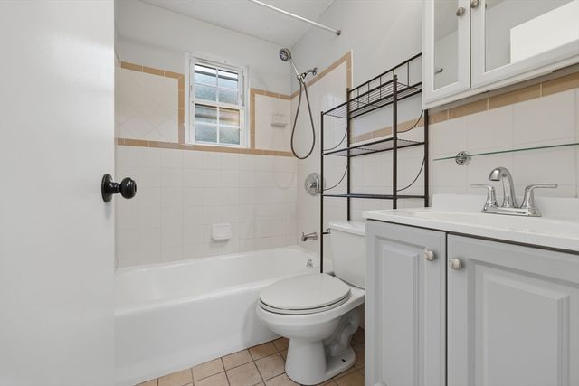 6 Venice Street C2, Danvers, MA 01923