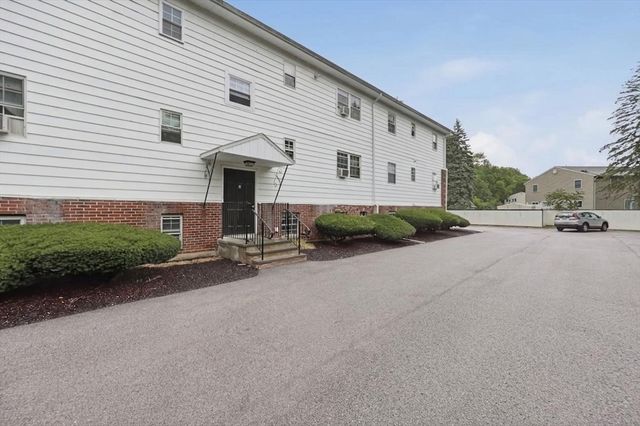 6 Venice Street C2, Danvers, MA 01923