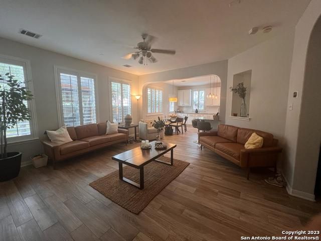 407 ELKGROVE CT, San Antonio, TX 78260