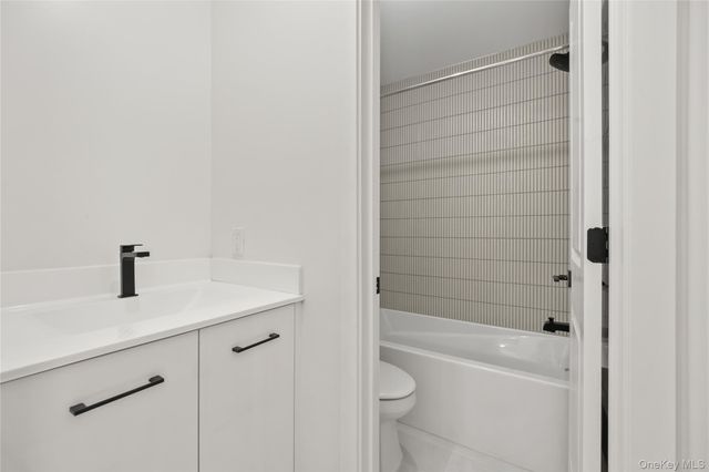 1 Manor Drive 202, Monsey, NY 10952