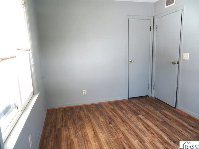 446 Tyler Avenue, North Mankato, MN 56003