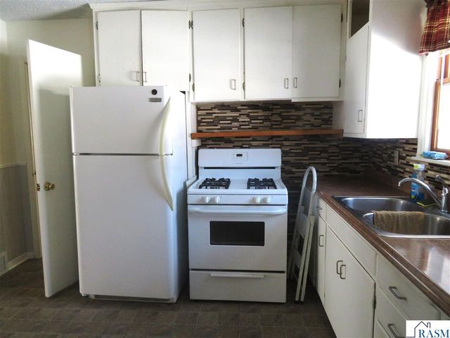 446 Tyler Avenue, North Mankato, MN 56003