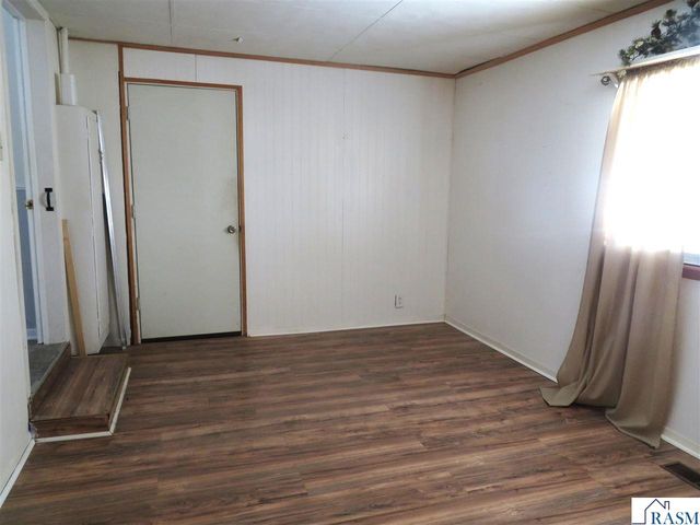 446 Tyler Avenue, North Mankato, MN 56003