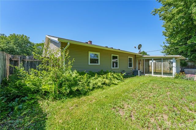 1091 June Drive, Xenia, OH 45385