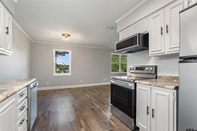 1501 Pearl Street, Lindale, TX 75771