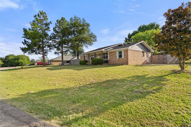 1501 Pearl Street, Lindale, TX 75771