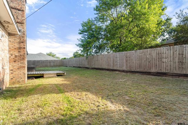 1501 Pearl Street, Lindale, TX 75771