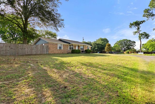 1501 Pearl Street, Lindale, TX 75771