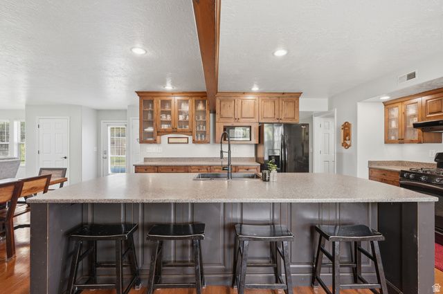 588 W 2125 N, West Bountiful, UT 84087