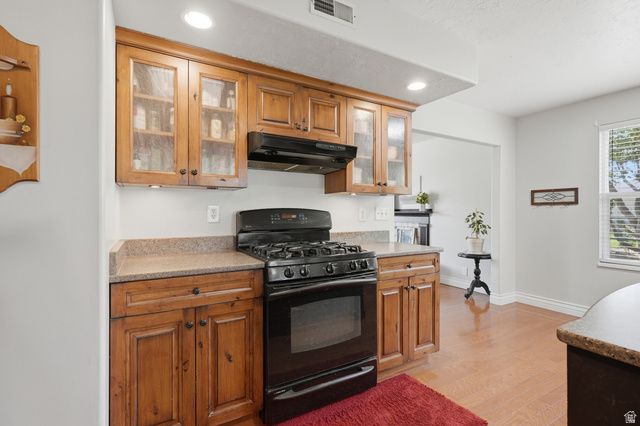 588 W 2125 N, West Bountiful, UT 84087