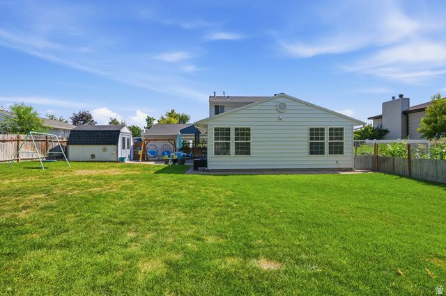 588 W 2125 N, West Bountiful, UT 84087