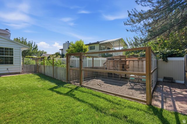 588 W 2125 N, West Bountiful, UT 84087