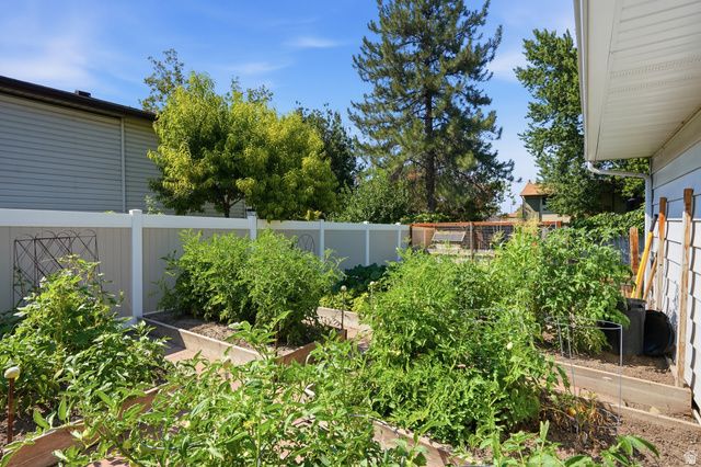 588 W 2125 N, West Bountiful, UT 84087