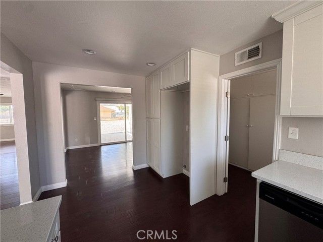 19955 Shoshonee Road, Apple Valley, CA 92307