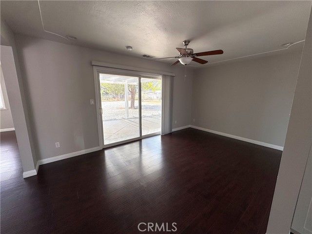 19955 Shoshonee Road, Apple Valley, CA 92307