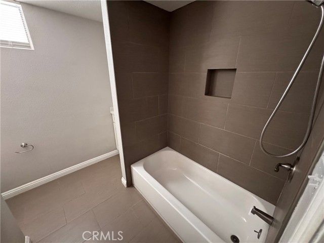 19955 Shoshonee Road, Apple Valley, CA 92307