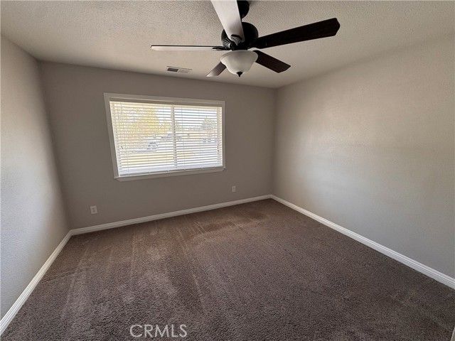 19955 Shoshonee Road, Apple Valley, CA 92307