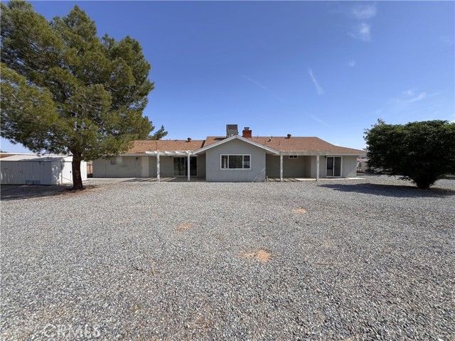 19955 Shoshonee Road, Apple Valley, CA 92307