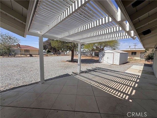 19955 Shoshonee Road, Apple Valley, CA 92307
