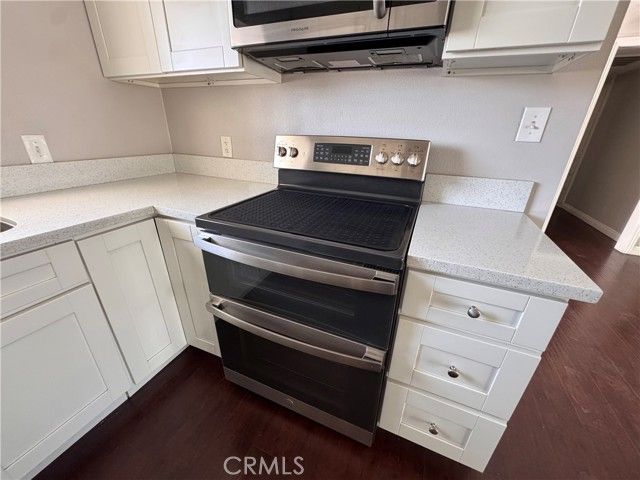 19955 Shoshonee Road, Apple Valley, CA 92307