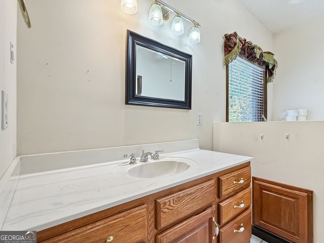 1100 Highway 54, Moreland, GA 30259