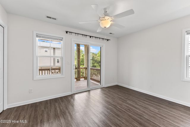 208a Bridgeview Court, Surf City, NC 28445