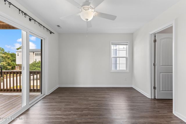 208a Bridgeview Court, Surf City, NC 28445