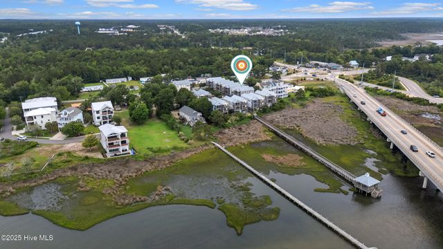 208a Bridgeview Court, Surf City, NC 28445