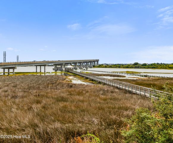 208a Bridgeview Court, Surf City, NC 28445