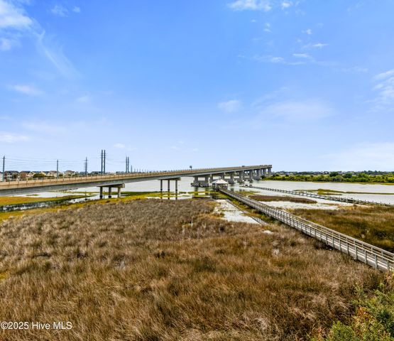 208a Bridgeview Court, Surf City, NC 28445